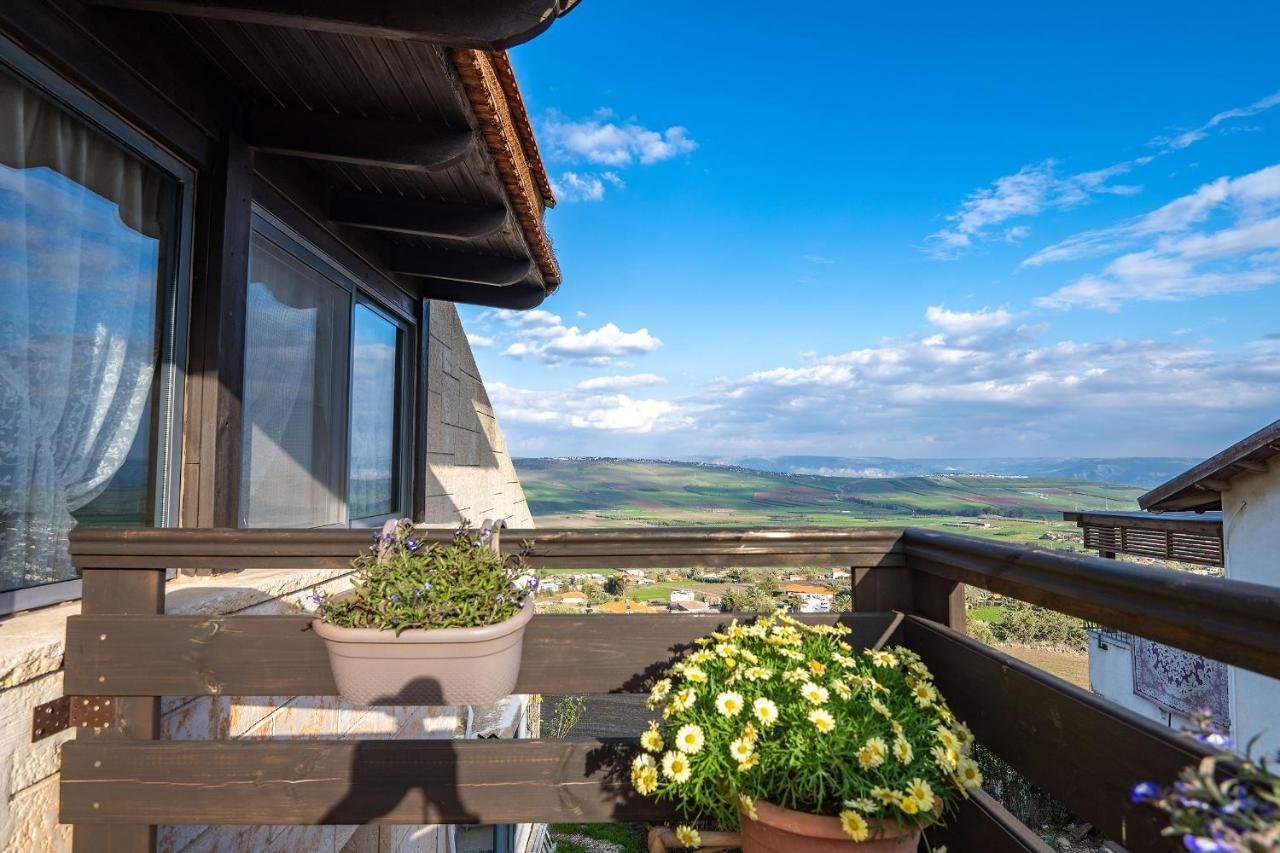Suite Kolibri In Galilee Semadar Экстерьер фото